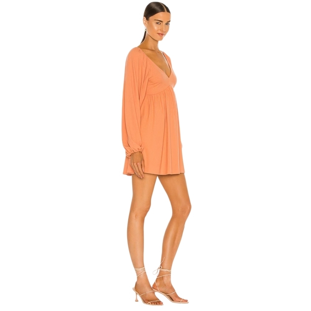Revolve Lovers + Friends Giorgia‎ Open Back Mini Dress Size Small